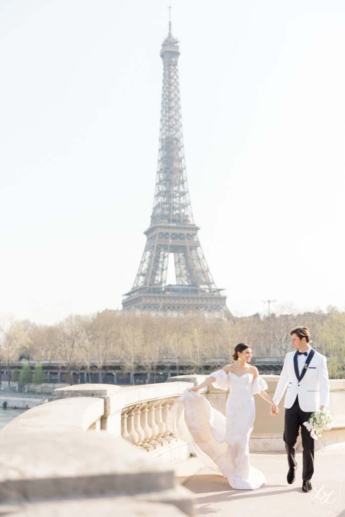 Eiffel Tower paris wedding photoshoot
